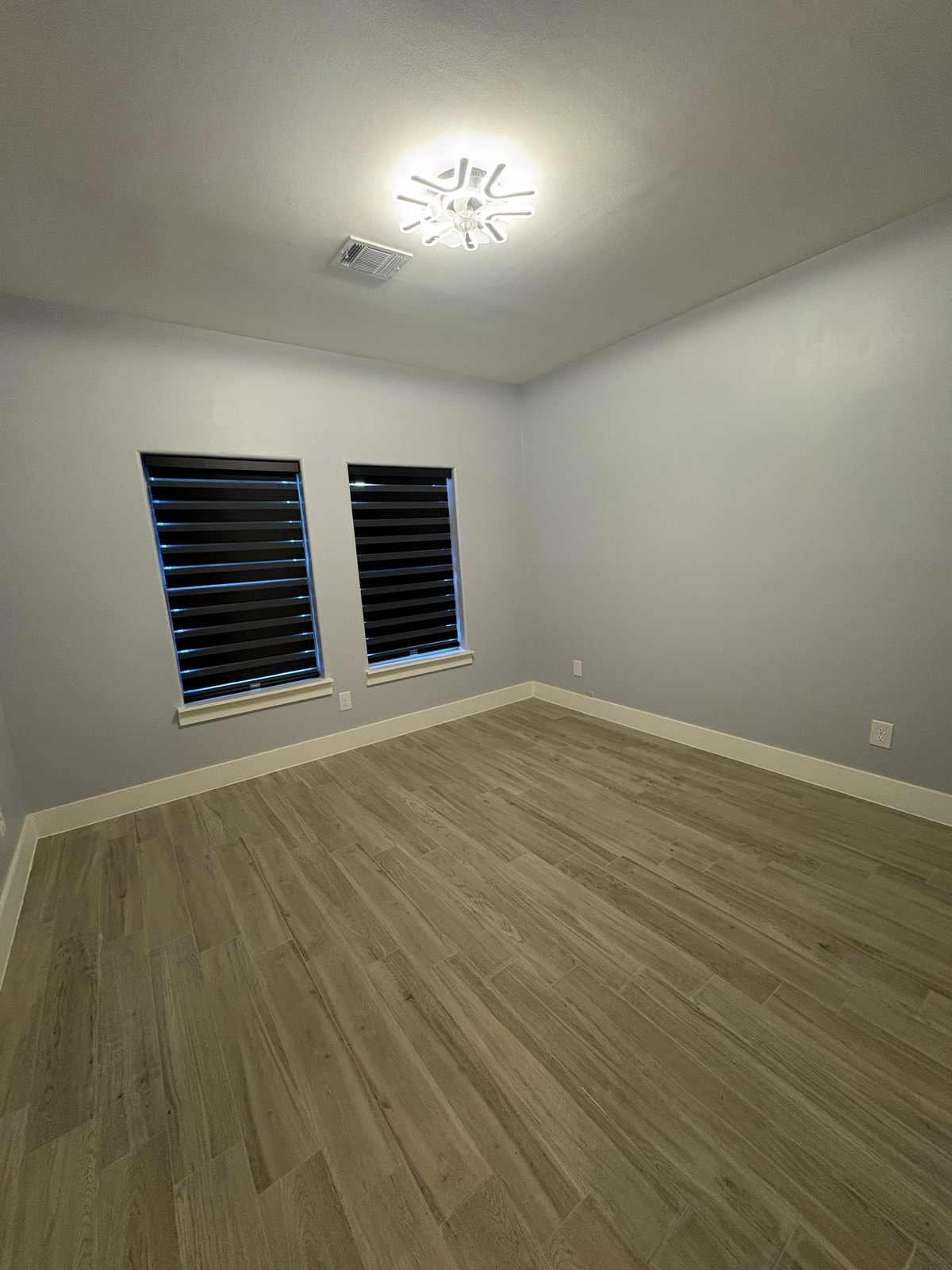 3027 Clinton Drive